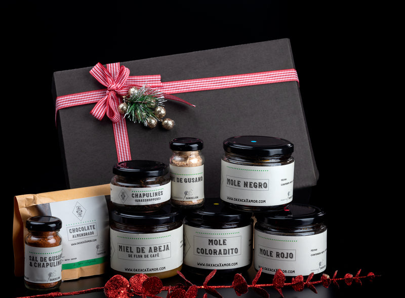 Canasta Regalo "Mejor de Oaxaca"