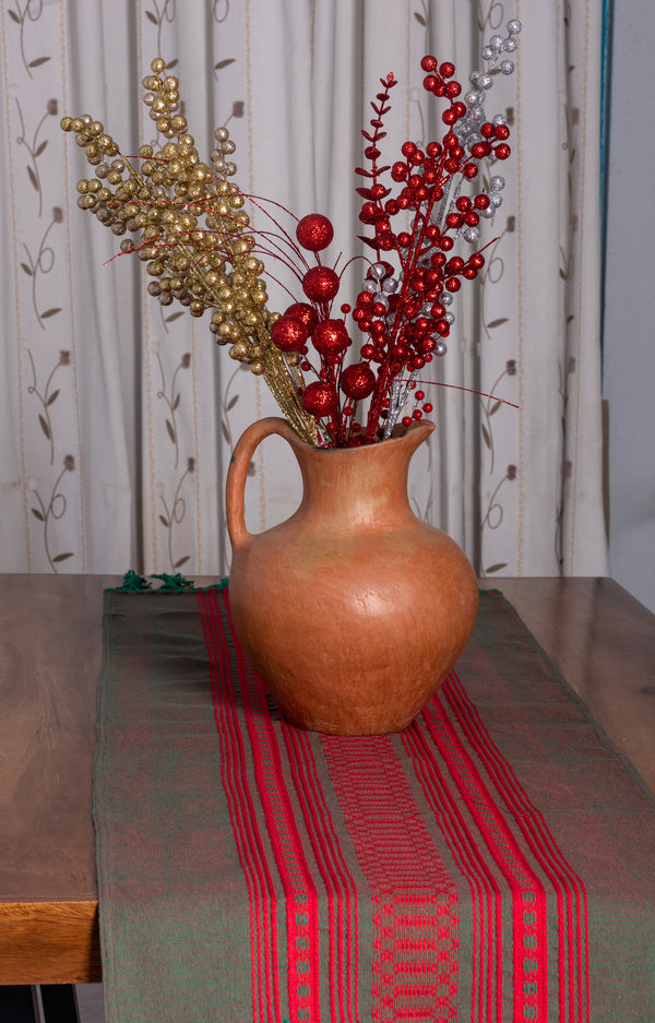 Camino de Mesa Artesanal hecho en Telar de Pedal