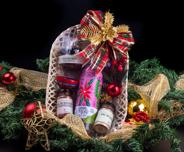 Canasta Regalo "Mejor de Oaxaca"